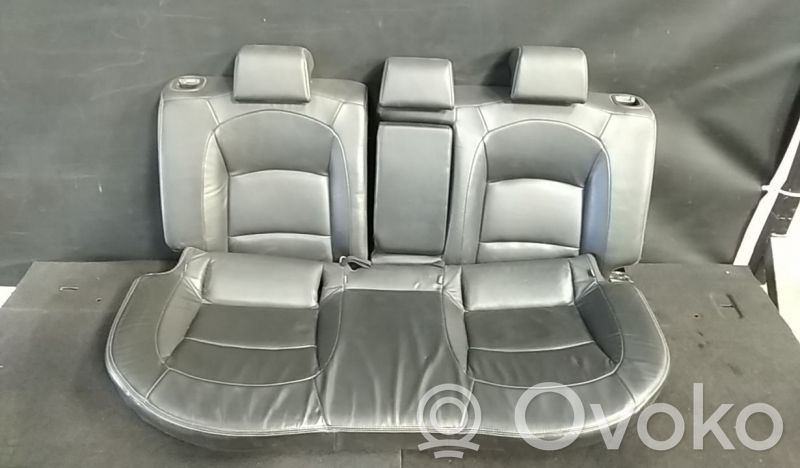 Nissan Qashqai+2 Заднее сиденье 