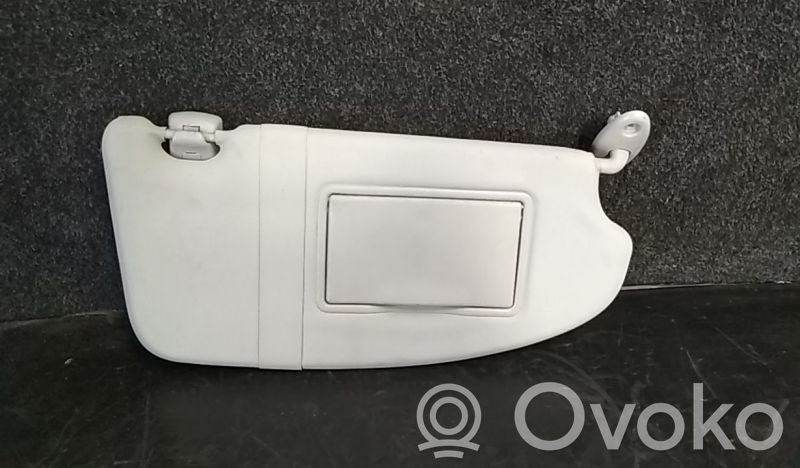 Sun visor