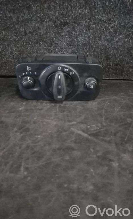 Light switch   8A6T,10004133,13A024,AB