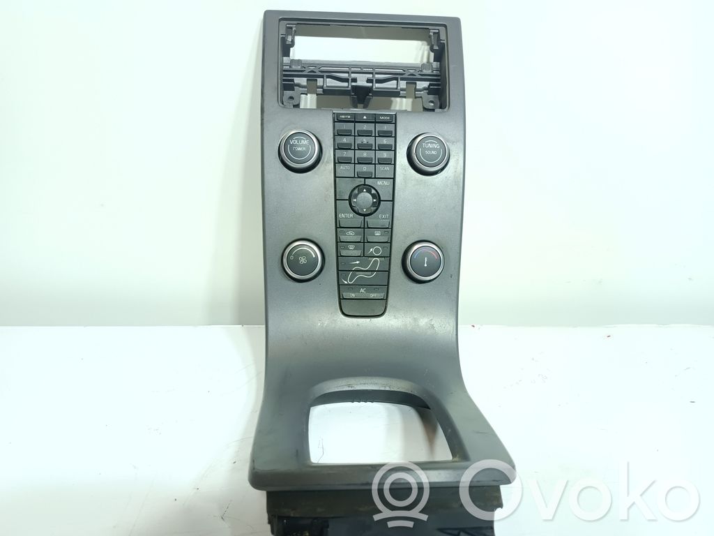 Air conditioning (A/C) switch   8623067,8650702