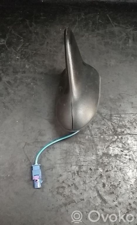 Opel Astra J Amplificatore antenna 