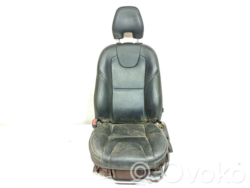 Volvo V40 Seat set 