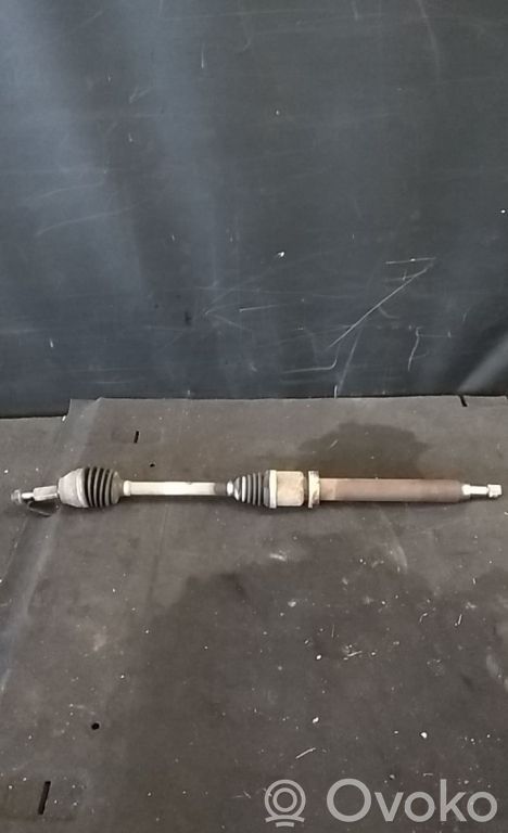 Etuvetoakseli   RM8V513B436AA2E