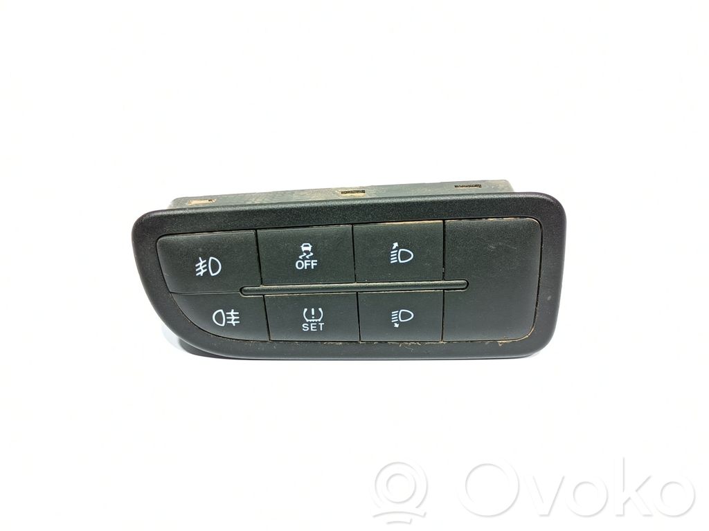 Fiat Tipo Light switch 