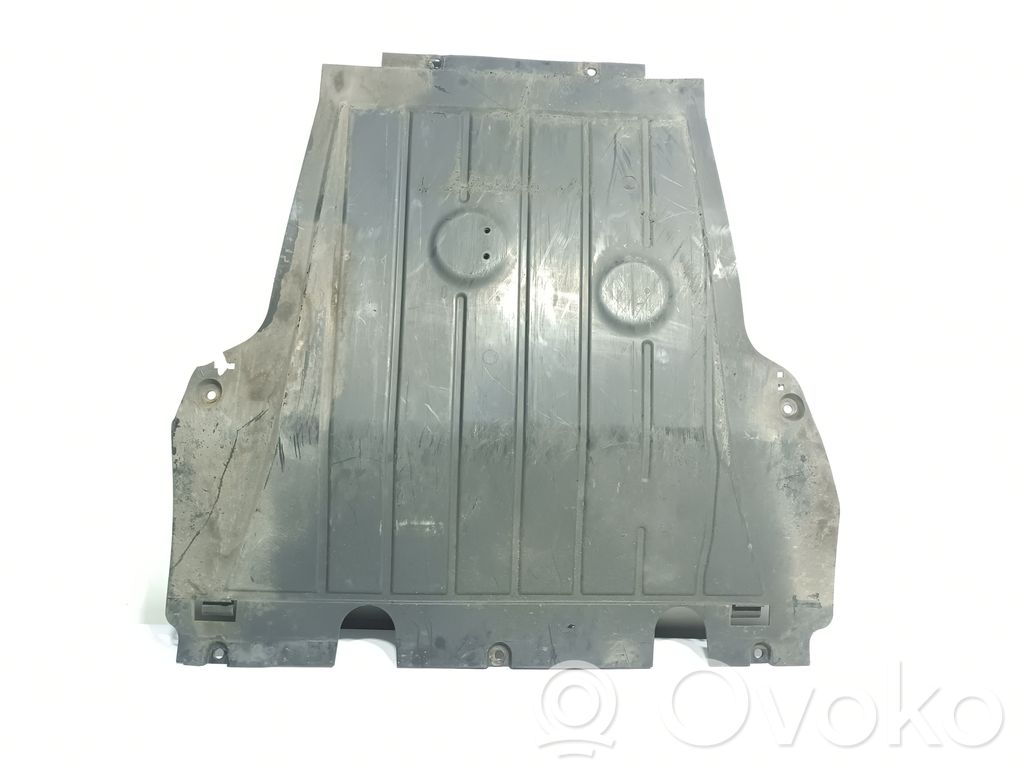 Renault Clio IV Engine splash shield/under tray 