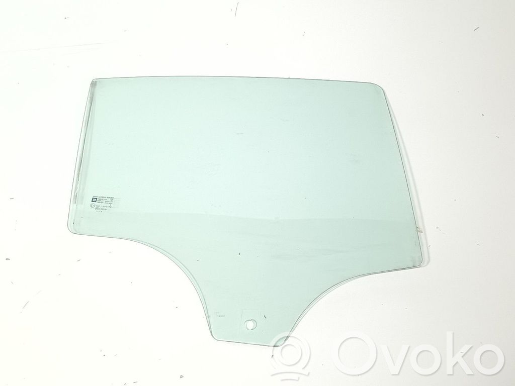Vitre de fenêtre porte arrière   43R000479