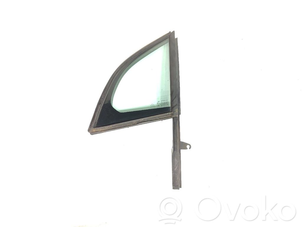 Front triangle window/glass   43R007951,AGCAUTOMOTIVE