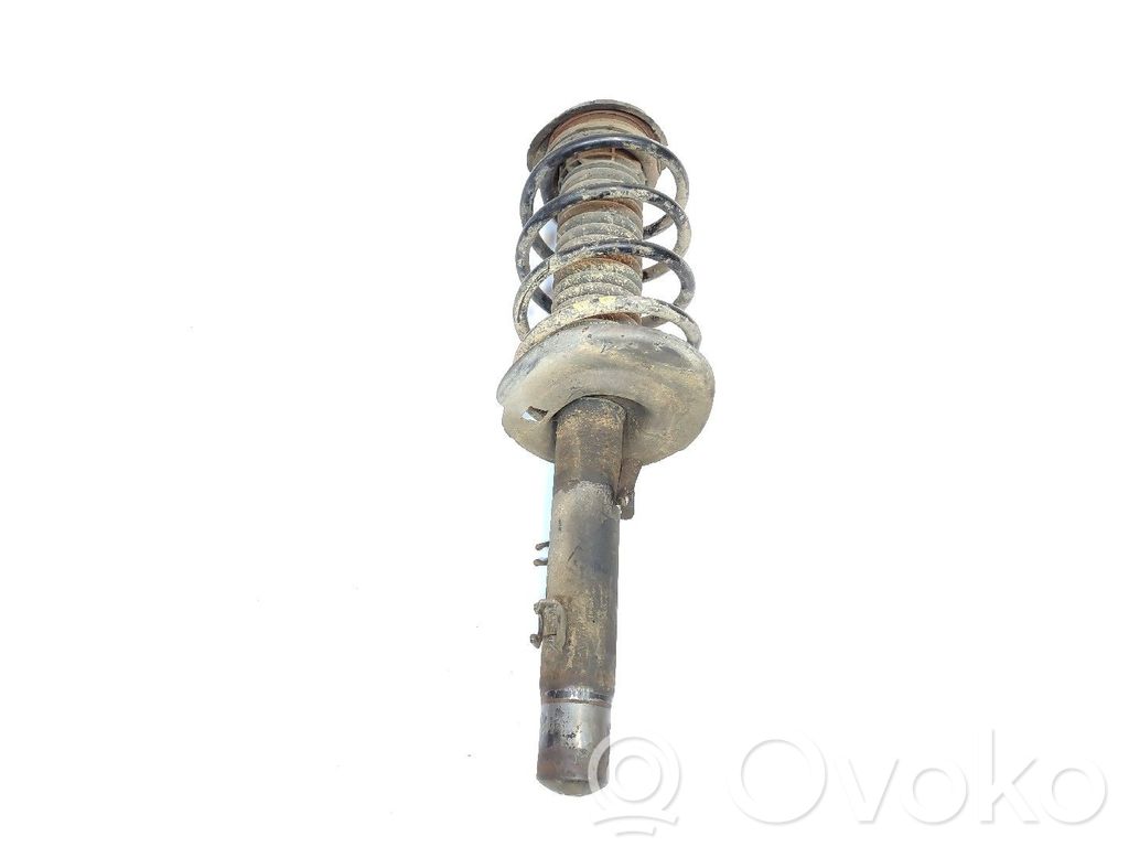 Peugeot 208 I Front shock absorber/damper 