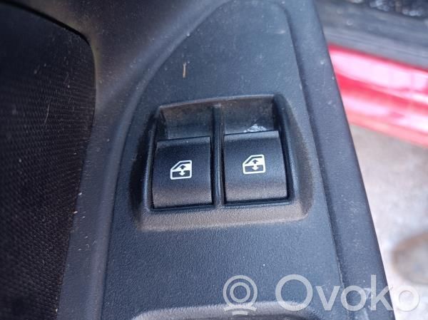 Electric window control switch   FRENTEESQUERDO