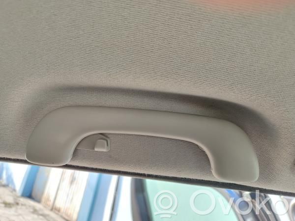 Front door interior handle   TRASESQUERDO