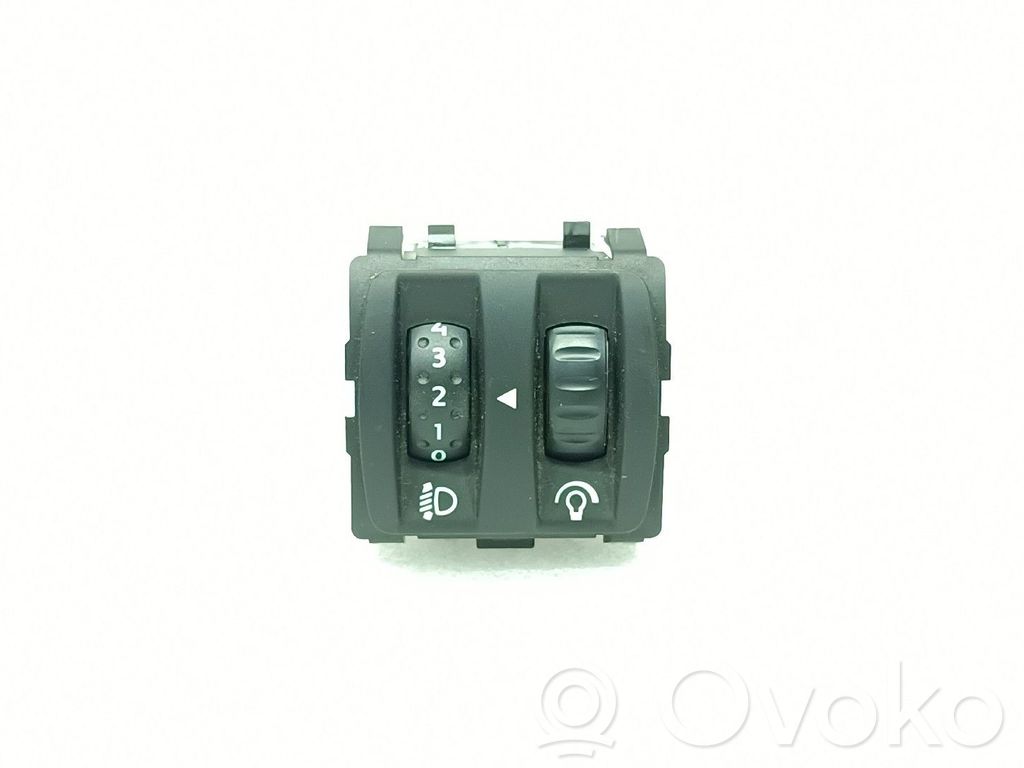 Comutator lumini   251900001R