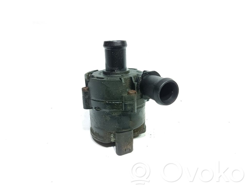 Vesipumppu   0392023209