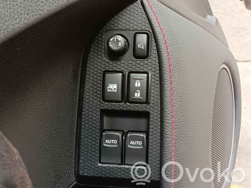Toyota GT 86 Electric window control switch 