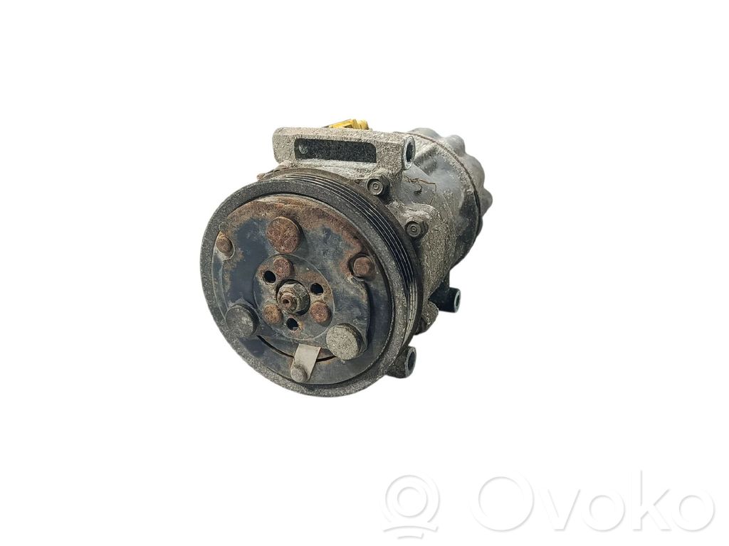 Compressore aria condizionata (A/C) (pompa)   921317504,DEFEITO