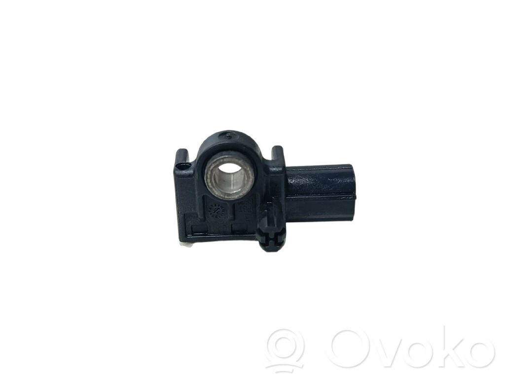 Sensor impacto/accidente para activar Airbag   31334336