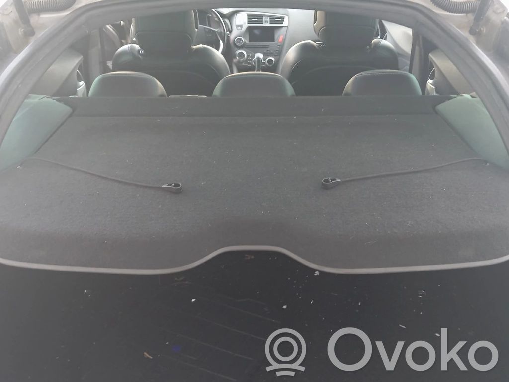 Citroen DS5 Hattuhylly 