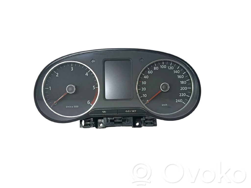 Volkswagen Polo V 6R Tachimetro (quadro strumenti) 