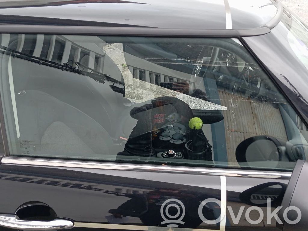 Mini One - Cooper F56 F55 Front door window glass four-door 
