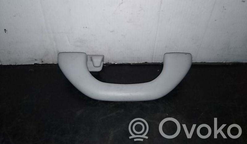 Volkswagen Polo IV 9N3 Front door interior handle 