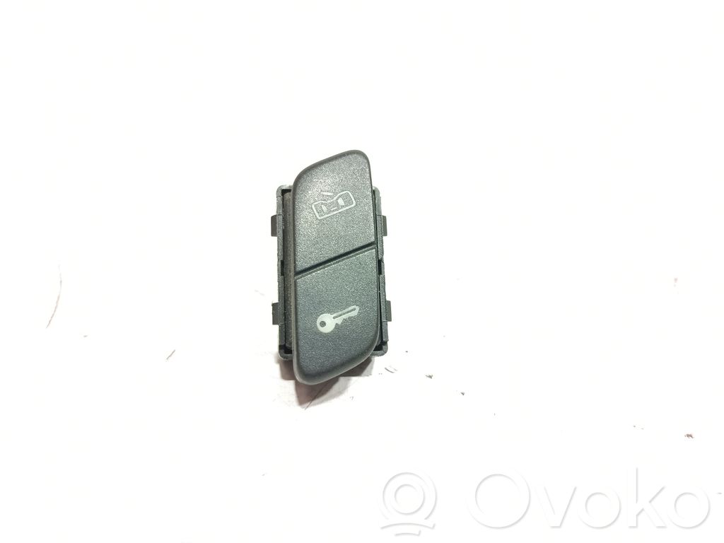 Volkswagen Polo IV 9N3 Daudzfunkciju vadības slēdzis / poga 