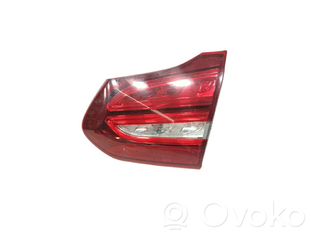 Mercedes-Benz C W205 Lampă spate în capacul portbagajului 