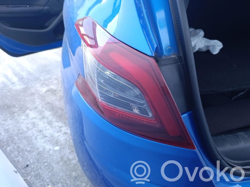 Peugeot 308 Feux arrière sur hayon