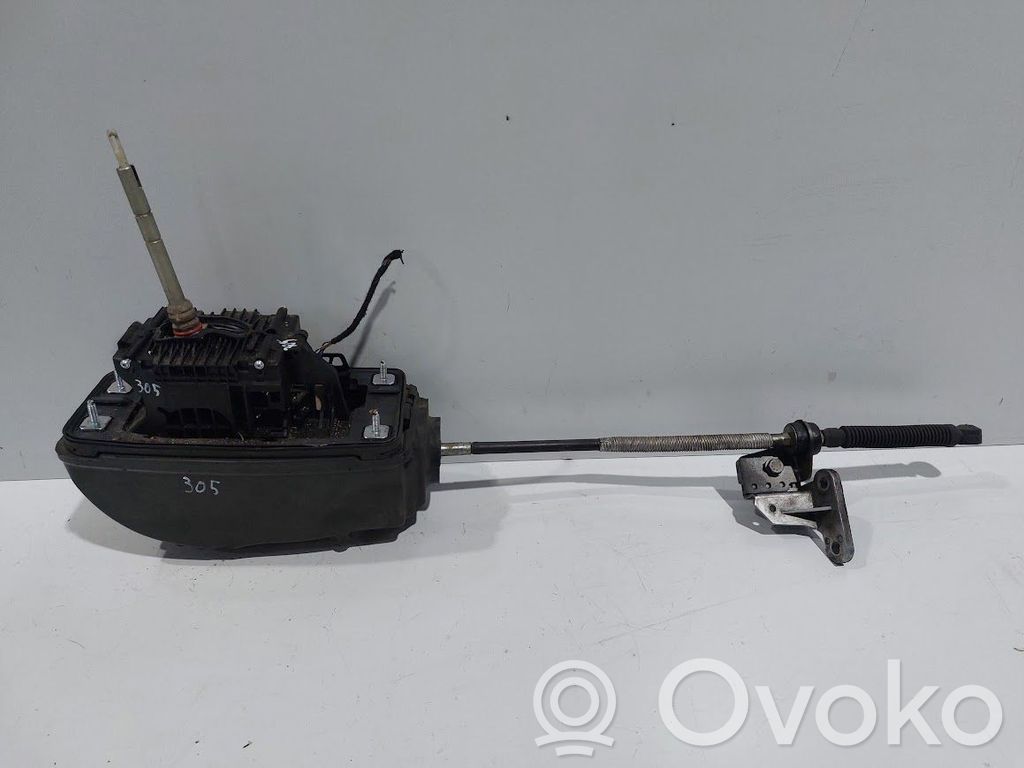 Audi A4 S4 B7 8E 8H Lewarek zmiany biegów / górny 