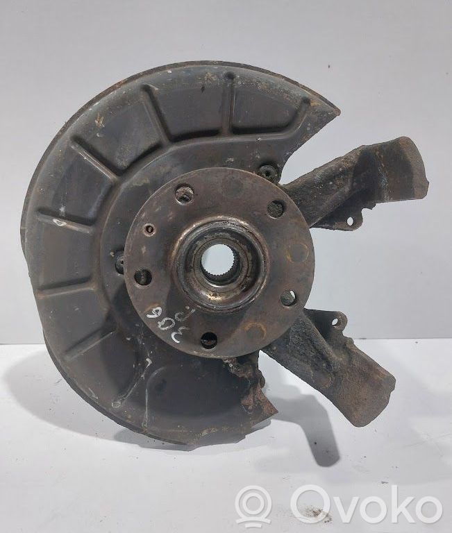 Volkswagen Jetta VI Achsschenkel vorne 