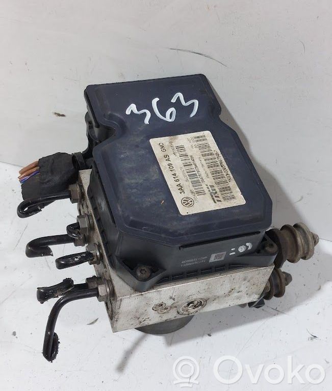 Volkswagen PASSAT B7 ABS-pumppu 