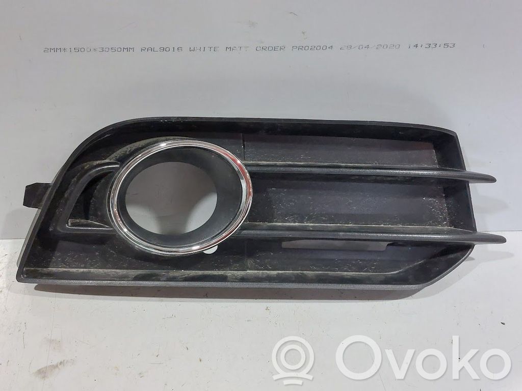 Audi A1 Front bumper lower grill 