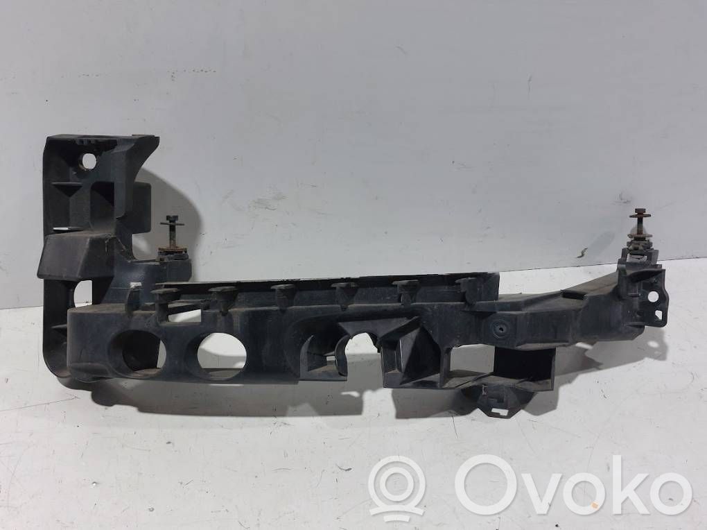 Audi A3 S3 8P Headlight/headlamp mounting bracket 