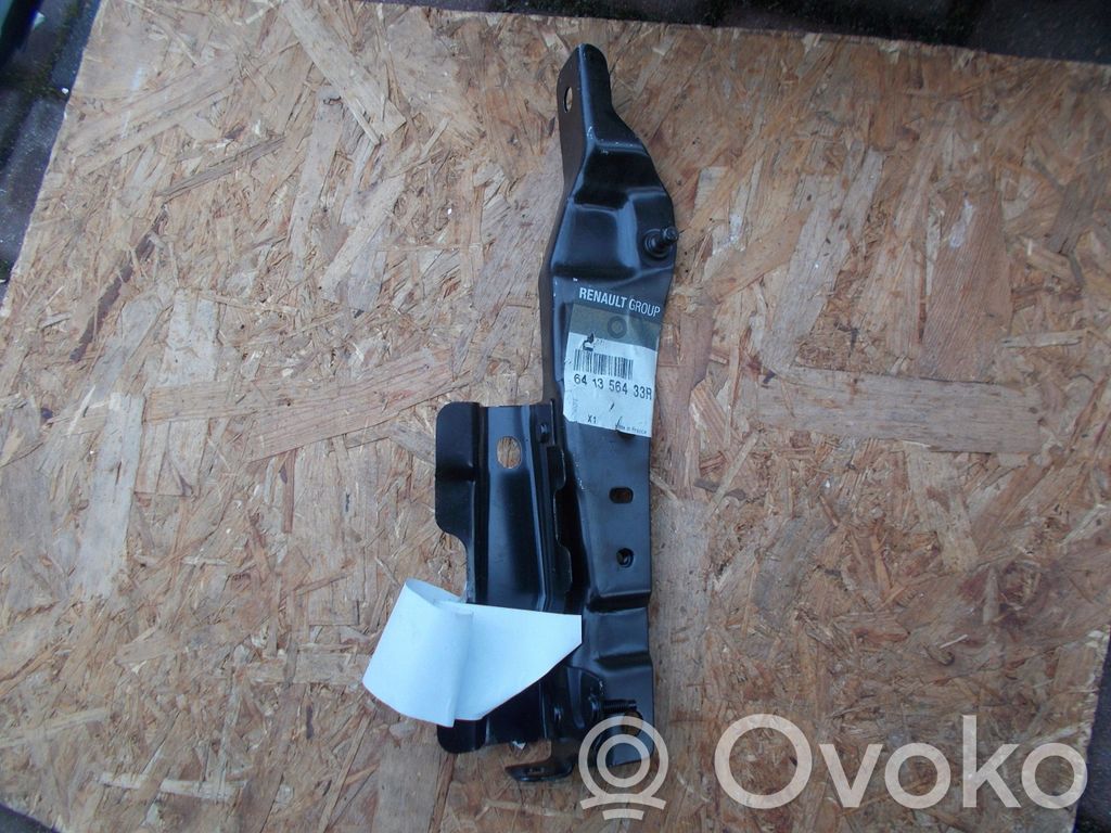 Renault Clio IV Fender mounting bracket 