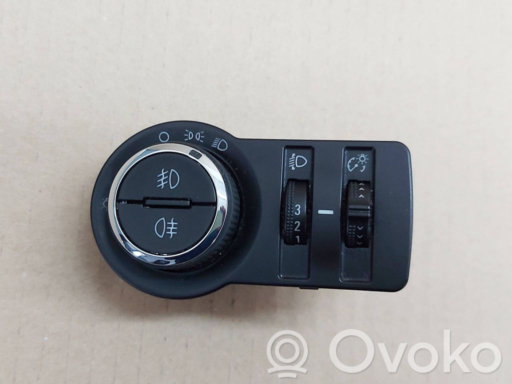 Opel Karl Light switch 