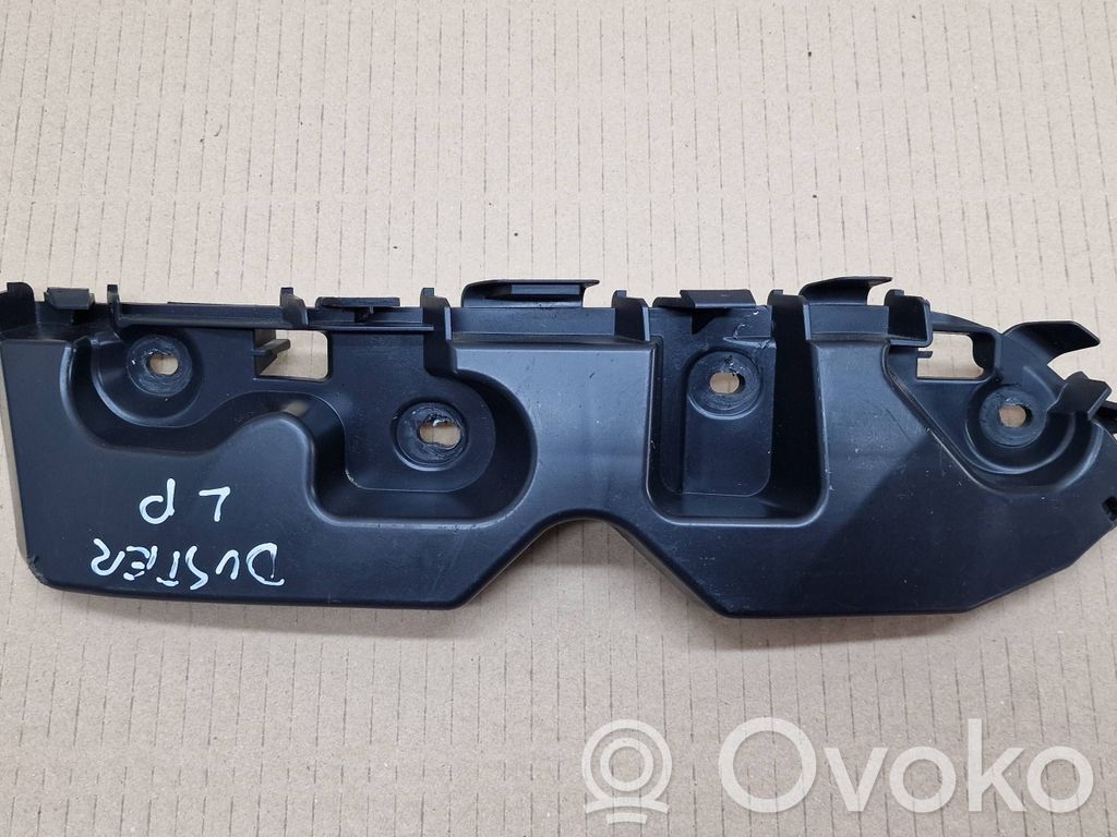 Dacia Duster Front bumper mounting bracket 
