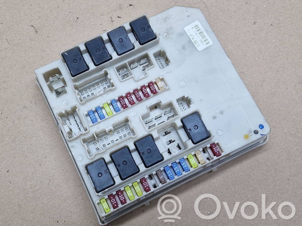 Renault Clio III BSM Control unit 