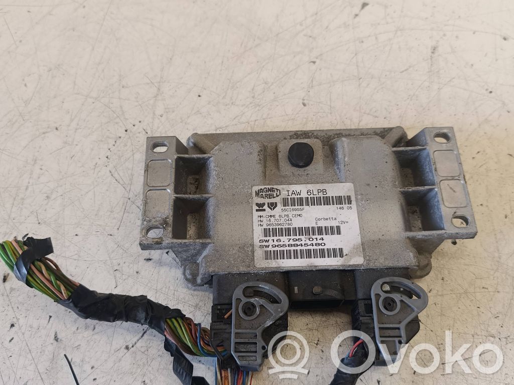 Citroen C5 Engine control unit/module 