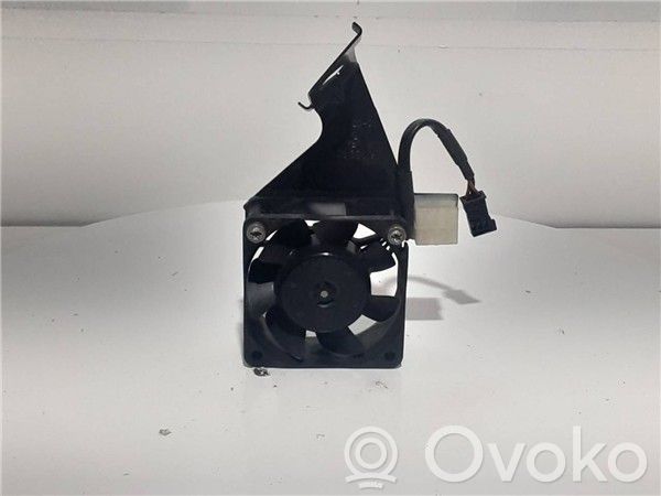 Mazā radiatora ventilators   6920409,6512692040904