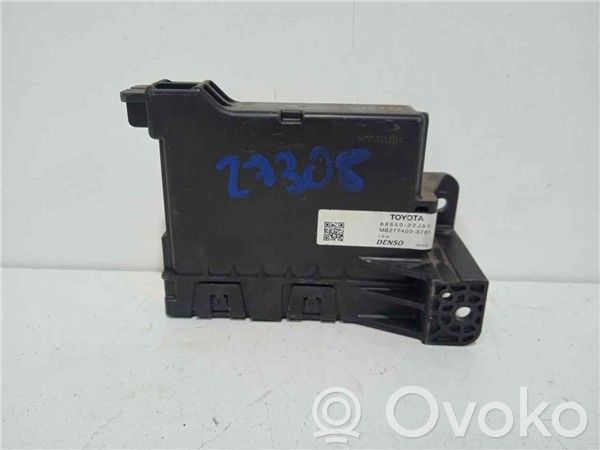 Toyota Auris E180 Climate control unit 