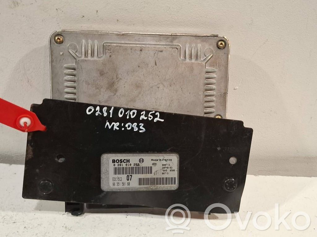 Peugeot 406 Engine control unit/module 