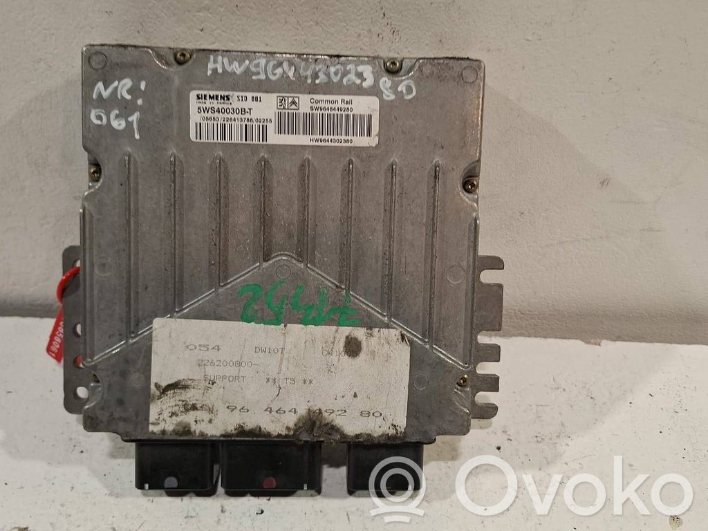 Peugeot 307 Engine control unit/module 