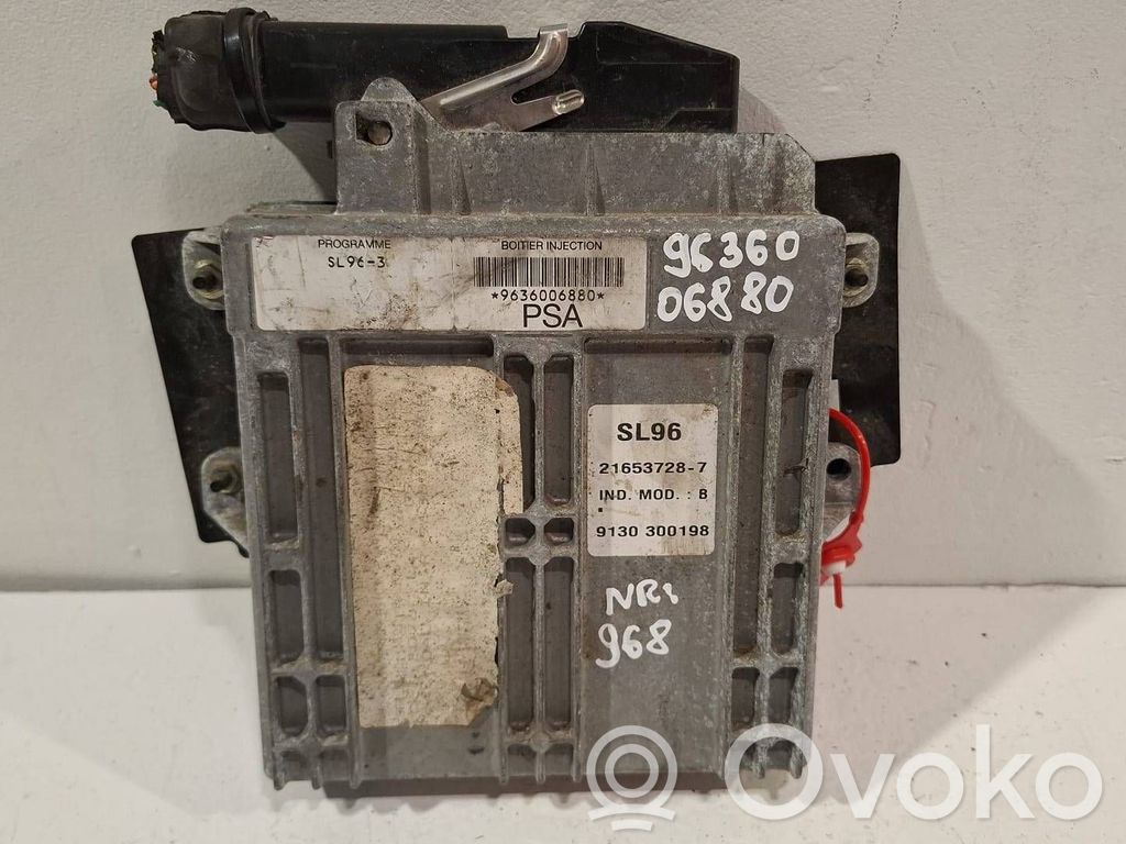 Peugeot 406 Engine control unit/module 