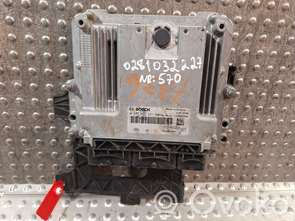 Renault Espace -  Grand espace V Engine control unit/module 
