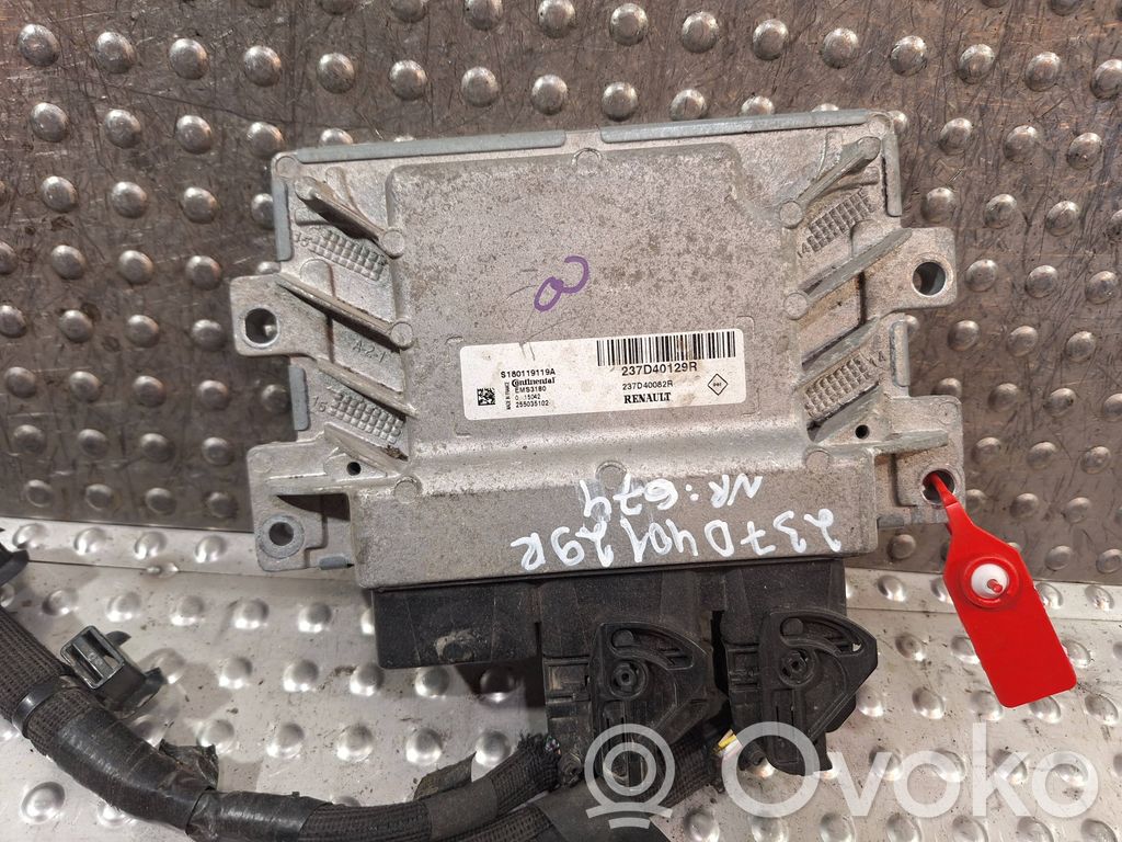 Renault Kangoo II Engine control unit/module 