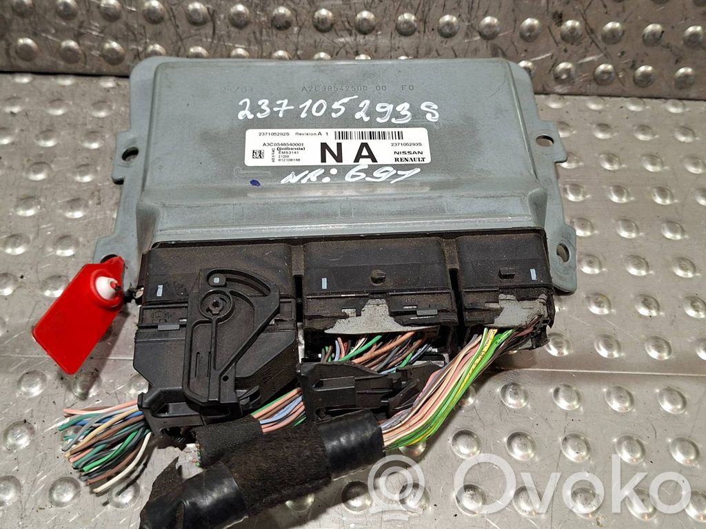 Dacia Sandero II Engine control unit/module 