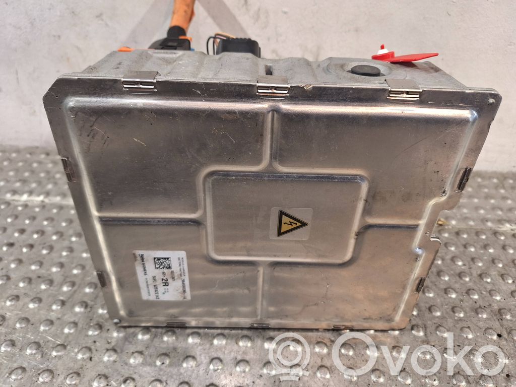 Renault Captur II Voltage converter inverter 