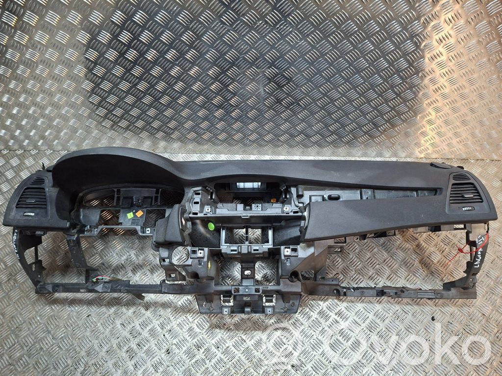 Panel de instrumentos   S263129062,681000004R