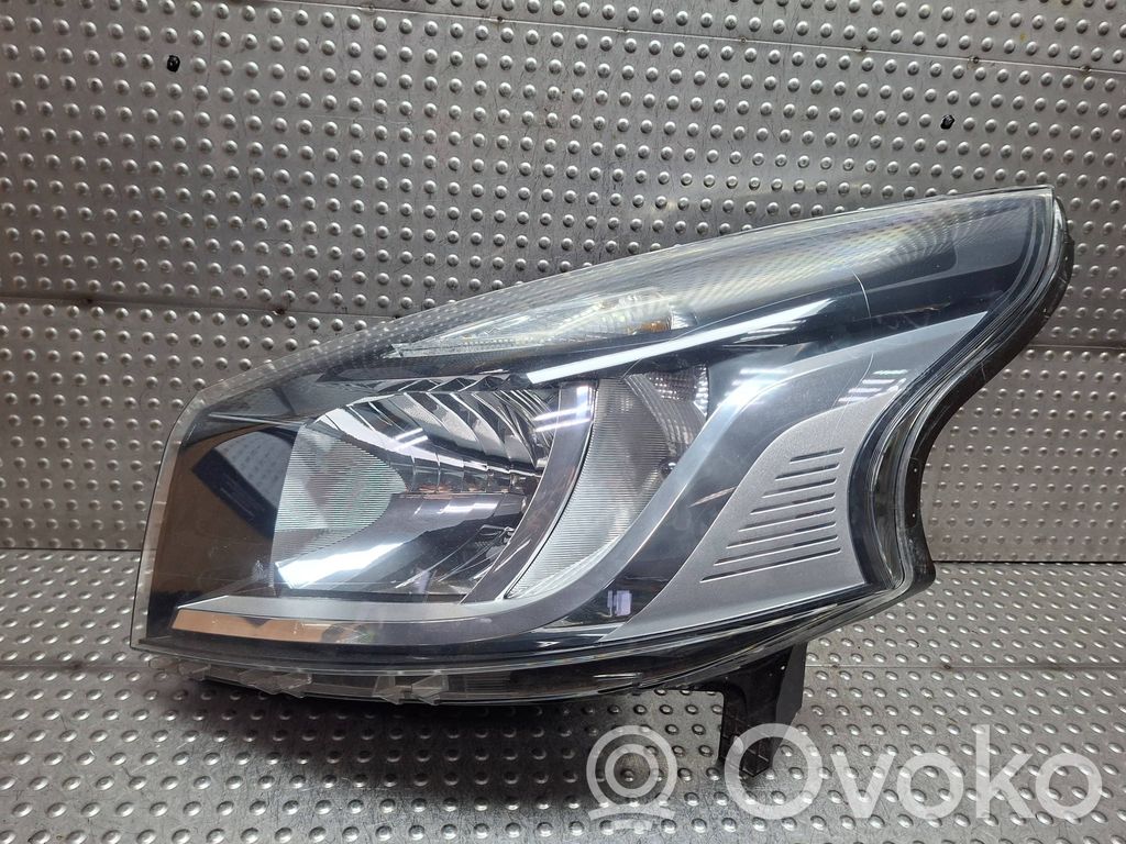 Renault Trafic III (X82) Scheinwerfer 