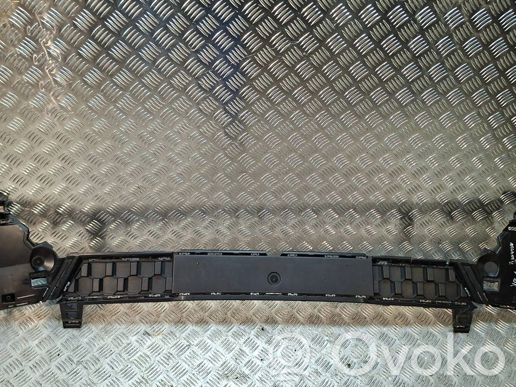 Renault Megane IV Front bumper lower grill 