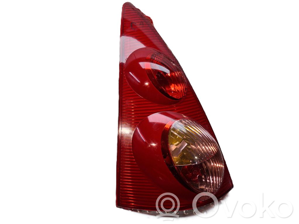 Lampa tylna   S27639922,815600H040