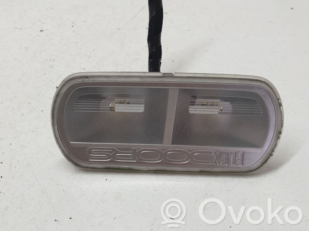 Opel Meriva B Éclairage intérieur porte arrière 